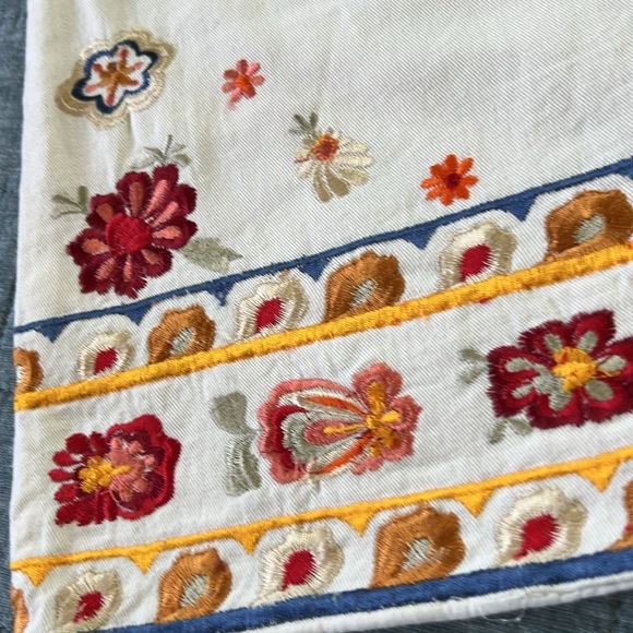 TOPSHOP Floral Embroidered Boho 100% Cotton Mini Skirt | 6 - Picture 5 of 11